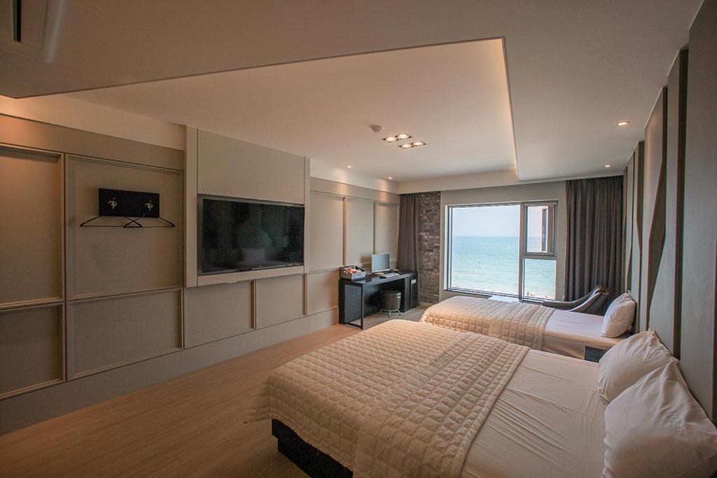 Pohang Hotel View Exterior photo