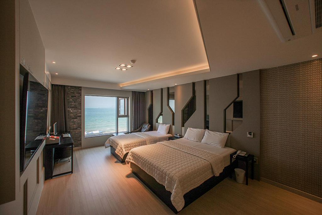 Pohang Hotel View Exterior photo